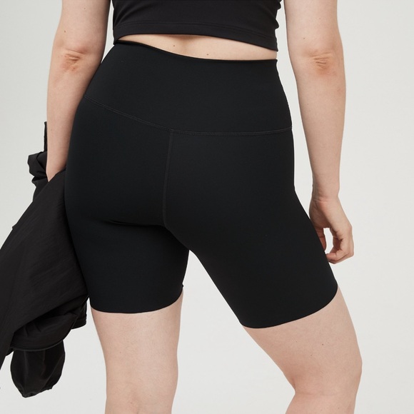 Offline by Aerie Women's 7” Bike Shorts - Picture 2 of 4